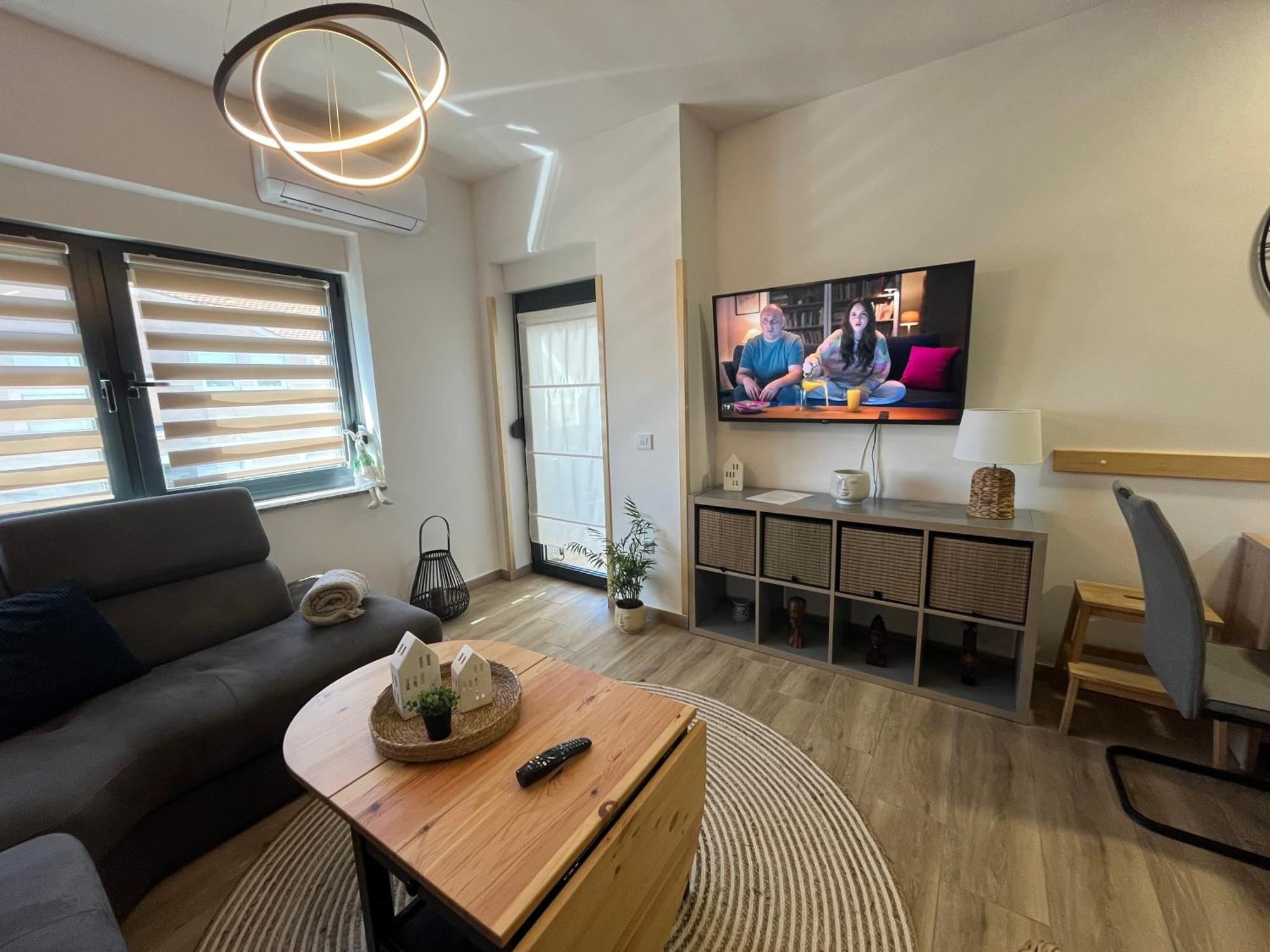 נובה גראדישקה Apartman Sandra מראה חיצוני תמונה
